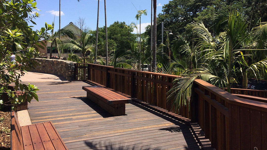 Palmwoods Town Square boardwalk