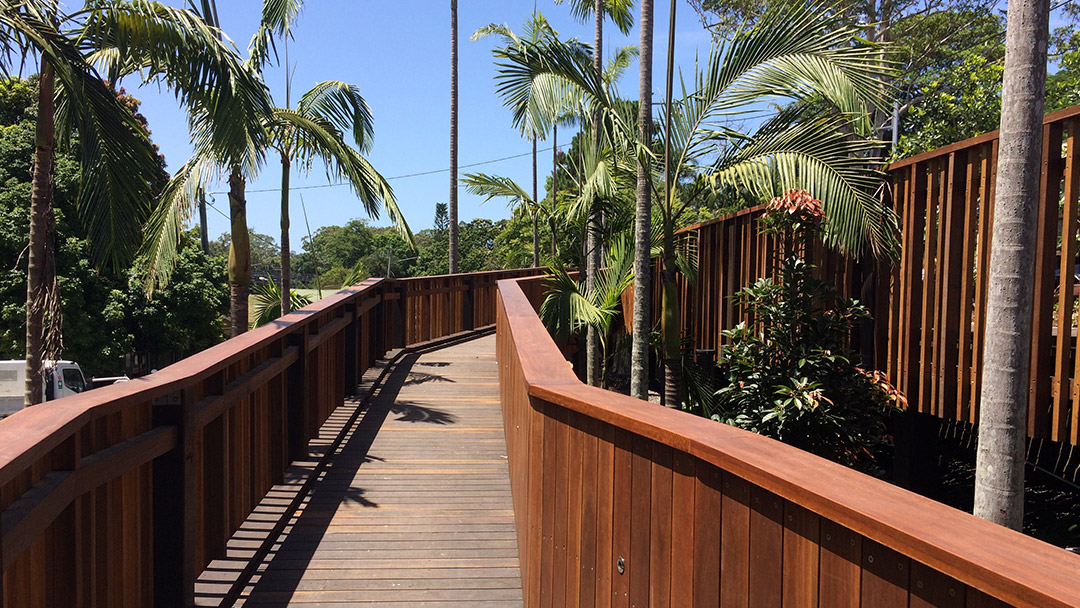 Palmwoods Town Square boardwalk